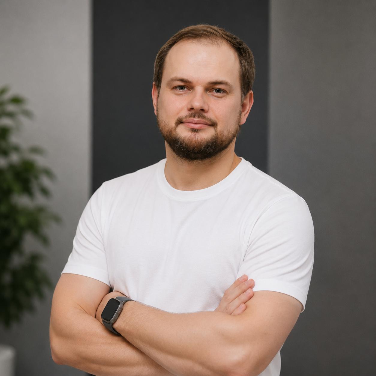 Александр Цуриков