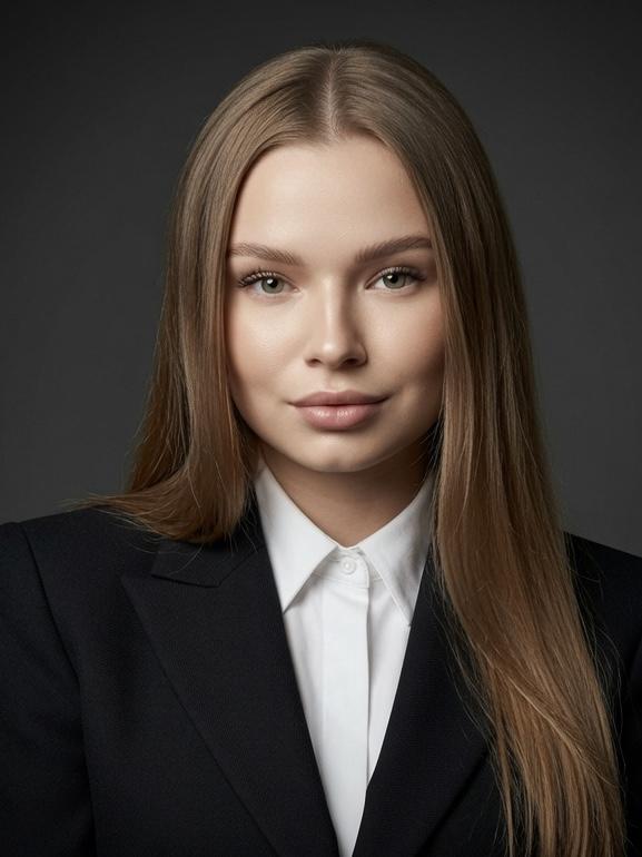 Полина Сарахман